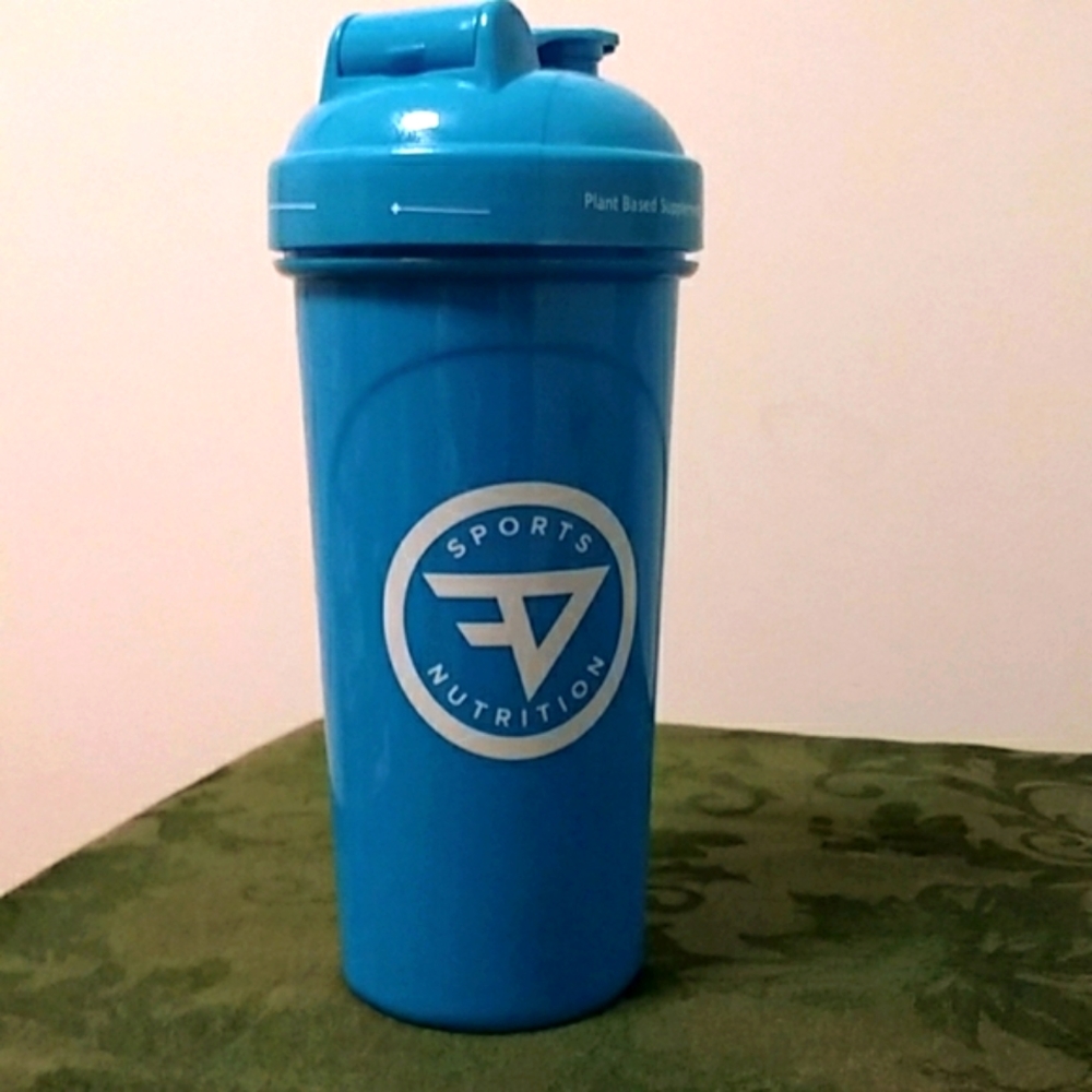4/$15.00 Sports Nutrition Shaker/Water Bottle